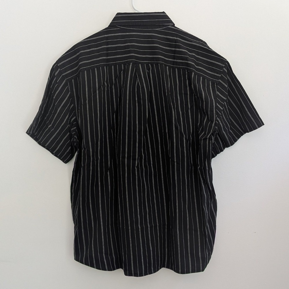 NWT Gap Mens XL Relaxed Fit Black Pinstripe Short Sleeve Organic Cotton Shirt - Picture 6 of 6